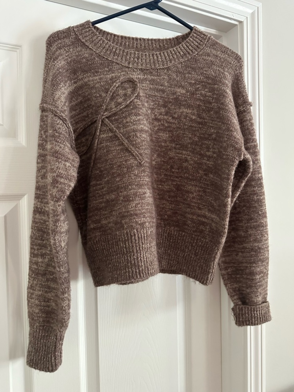 Universal Thread Marled Taupe Crewneck Sweater